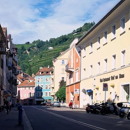 Graf Von Szálloda Merano