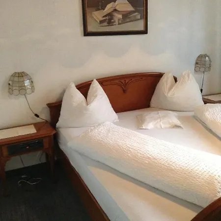 Hotel Graf Von 3*